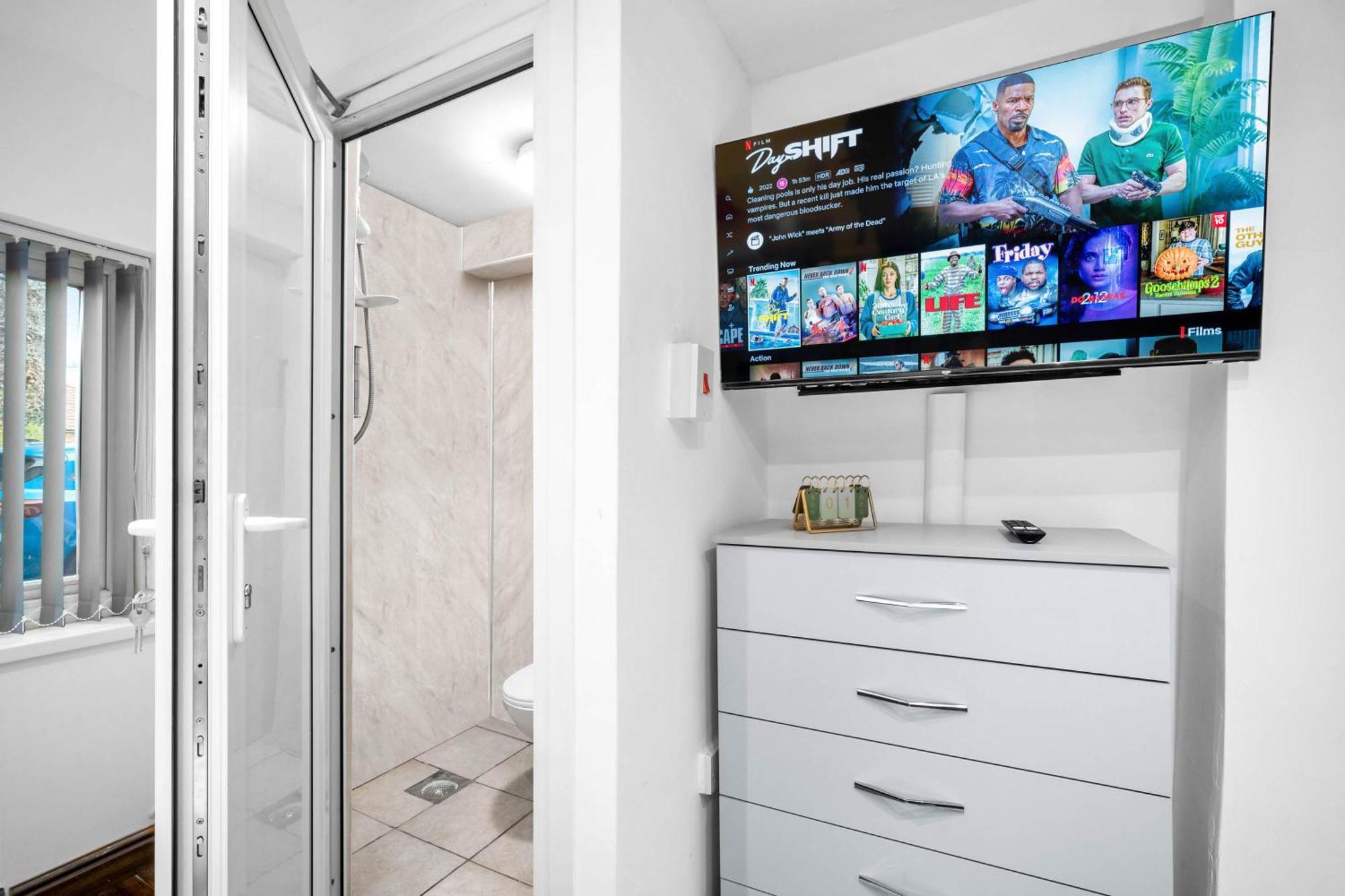 Modern 18 Guest Large Home In Solihull - Near Nec, Jlr, Hs2 And Bhx Бирмингам Екстериор снимка